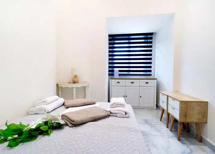 Blue Light فيلة هانيوتي