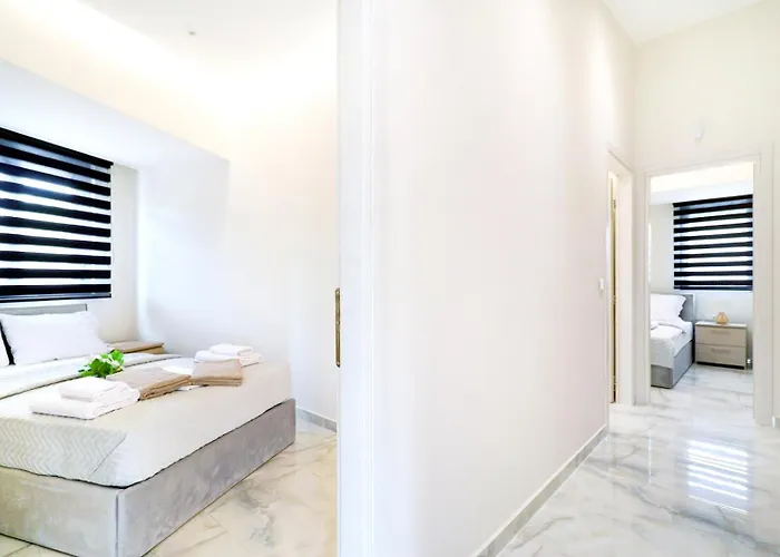 فيلة Blue Light *