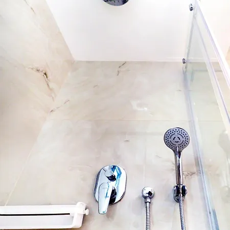 Blue Light Villa Hanióti